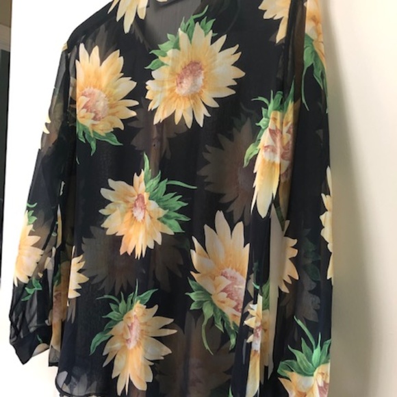 Vintage Liz Claiborne Sheer Flower Blouse - Picture 2 of 3
